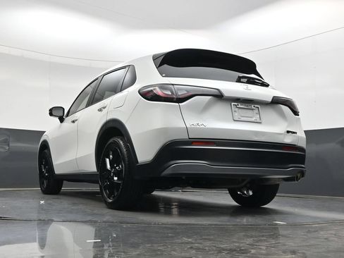 Certified 2024 Honda HR-V Sport image 35