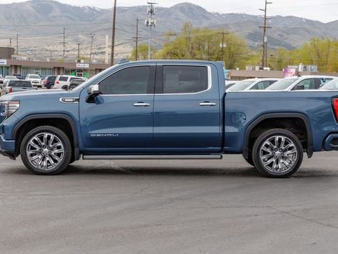 Used 2024 GMC Sierra 1500 Denali w/ Denali Reserve Package AWD/4WD image 3