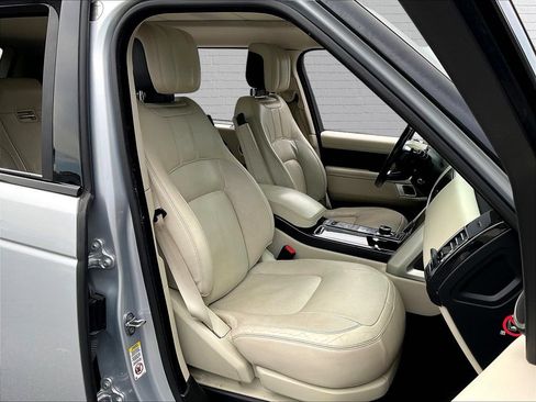 Used 2019 Land Rover Range Rover Long Wheelbase Supercharged AWD/4WD image 28