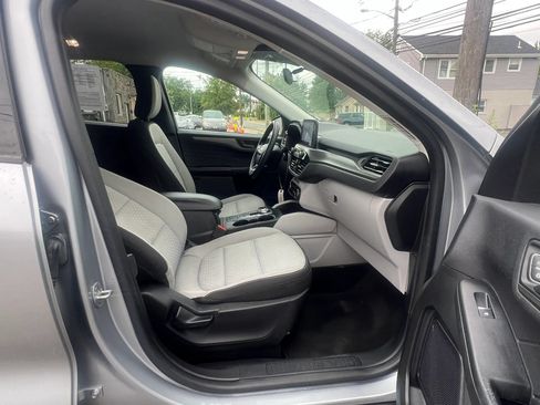 Used 2023 Ford Escape Active FWD image 31