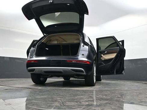 Used 2018 Audi Q5 Prestige image 39