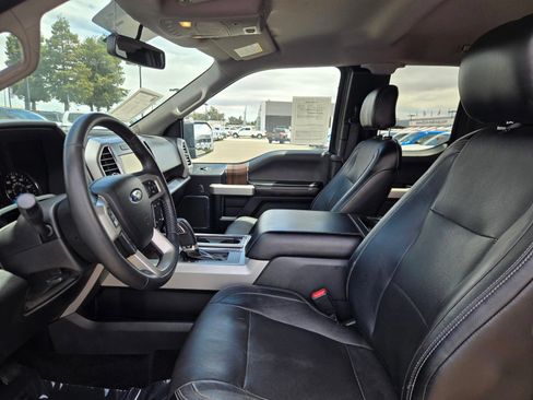 Used 2015 Ford F150 Lariat w/ Equipment Group 501A Mid RWD image 29