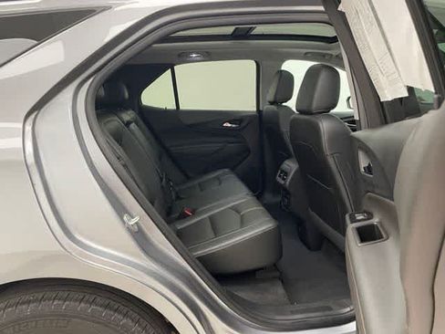 Used 2023 Chevrolet Equinox Premier AWD/4WD image 15