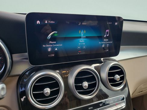 Certified 2022 Mercedes-Benz GLC 300 image 27