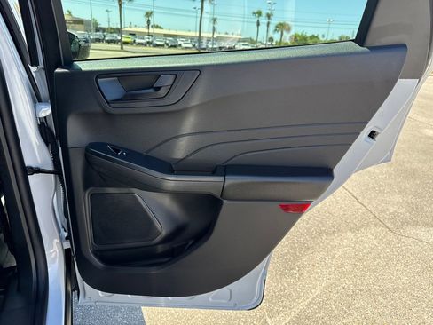Used 2025 Ford Escape Active w/ Tech Pack #1 FWD image 16