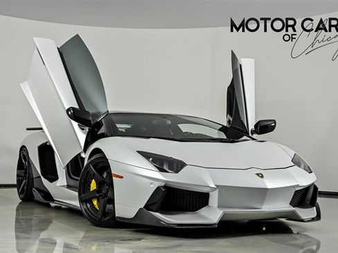 Used 2013 Lamborghini Aventador LP 700-4 AWD/4WD image 1
