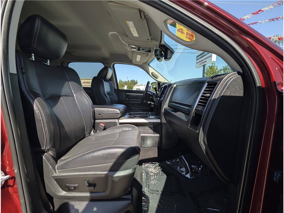 Used 2018 RAM 2500 Laramie w/ Sport Appearance Group AWD/4WD image 13