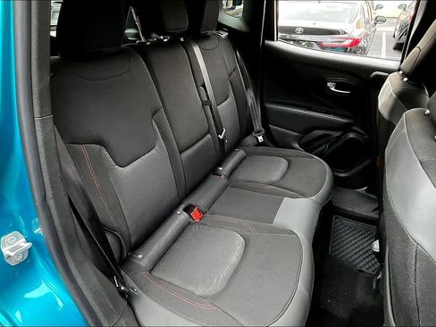 Used 2022 Jeep Renegade Trailhawk w/ Sun/Sound Group image 19