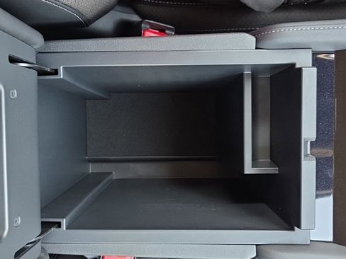 New 2026 Nissan Pathfinder SL image 28