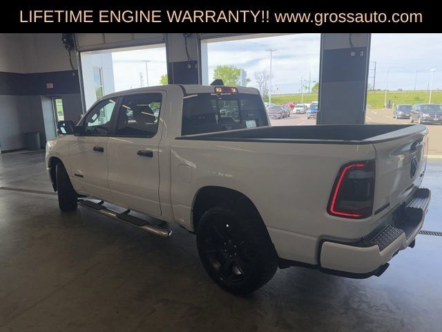 Used 2023 RAM 1500 Big Horn AWD/4WD image 3