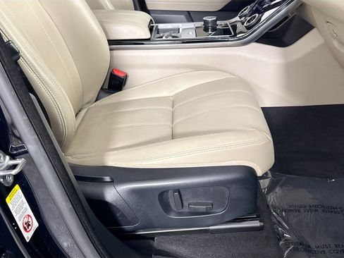 Used 2019 Land Rover Range Rover Velar S image 37