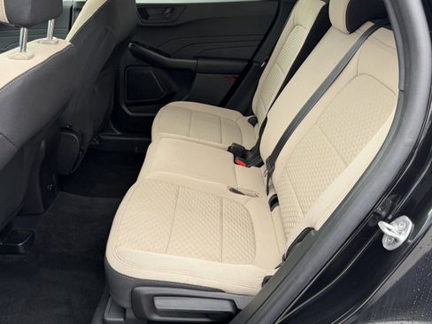 Certified 2022 Ford Escape SE image 24