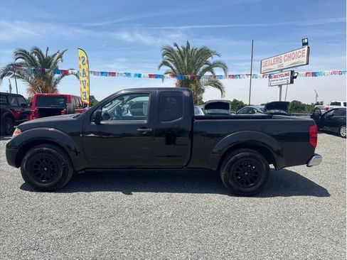 Used 2016 Nissan Frontier S RWD image 9