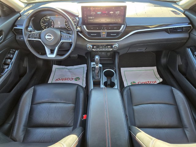 Used 2025 Nissan Altima 2.5 SR w/ SR Premium Package FWD image 15