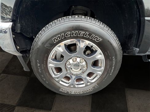 Used 2022 Ford F250 Lariat w/ Lariat Ultimate Package image 9