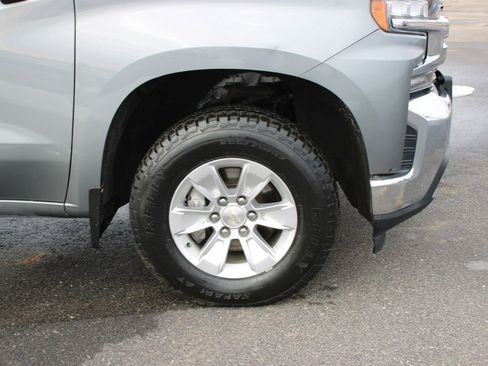 Used 2020 Chevrolet Silverado 1500 LT w/ Trailering Package image 12