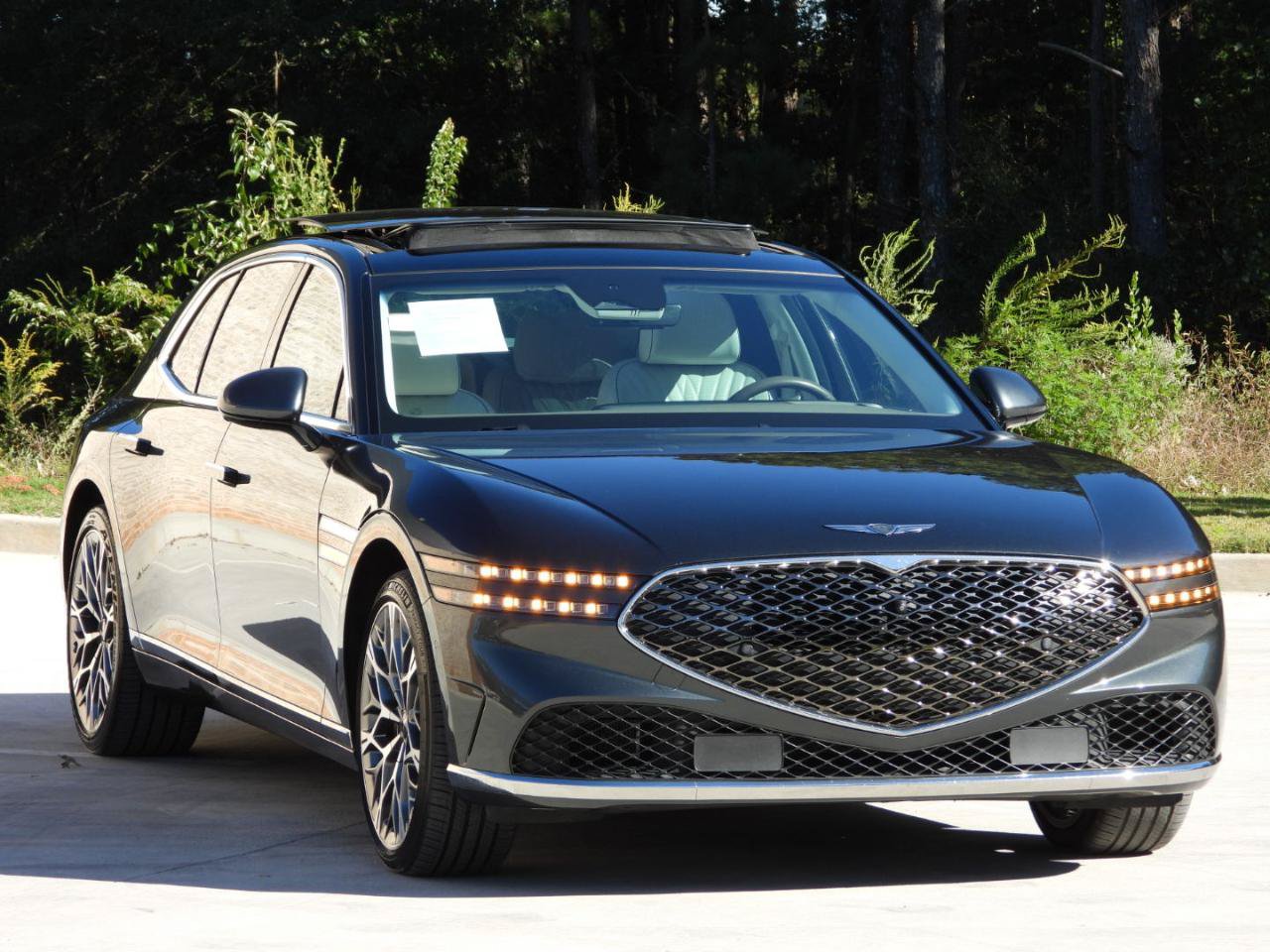 Used 2023 Genesis G90 3.5T AWD/4WD image 63