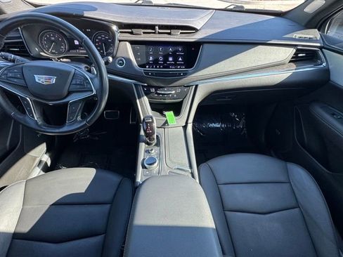 Used 2022 Cadillac XT5 Sportv w/ Technology Package AWD/4WD image 11