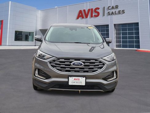 Used 2024 Ford Edge Titanium image 10
