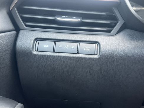 Certified 2021 Nissan Altima 2.5 SR FWD image 15