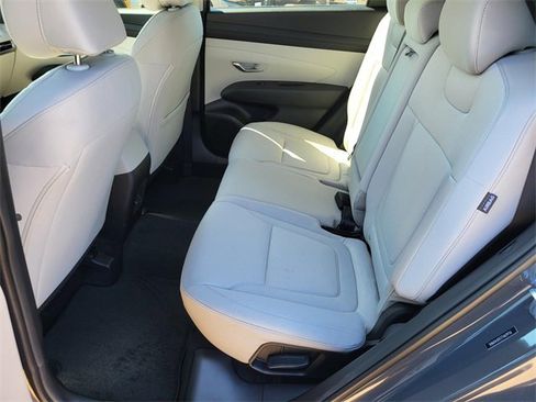 New 2026 Hyundai Tucson SE image 9