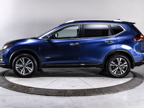 Used 2018 Nissan Rogue SL w/ Premium Package AWD/4WD image 3
