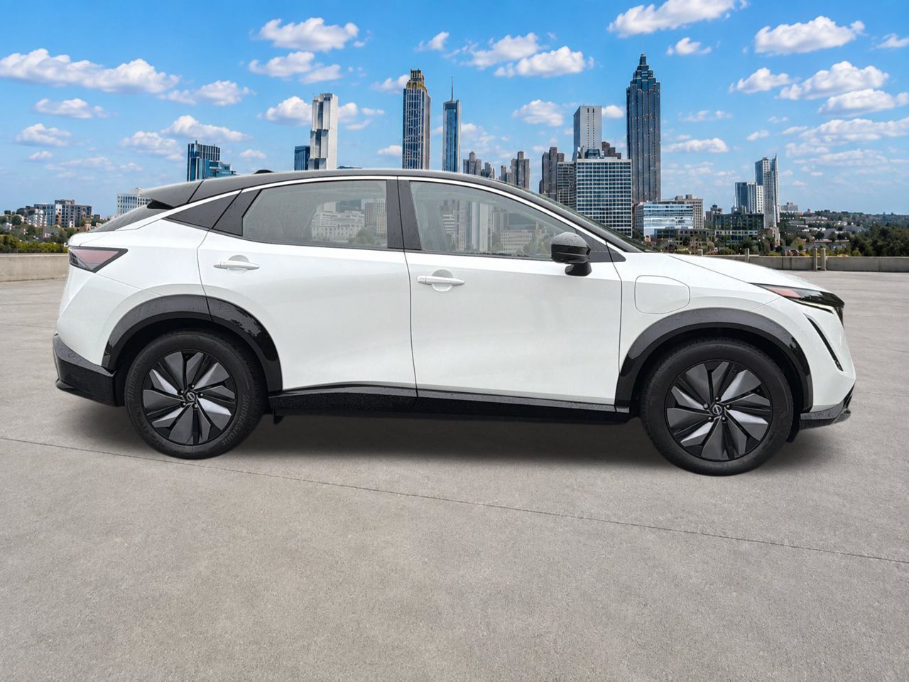 Certified 2023 Nissan Ariya FWD image 29