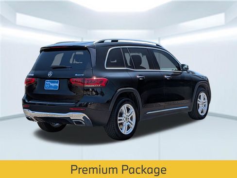 Used 2021 Mercedes-Benz GLB 250 4MATIC image 5