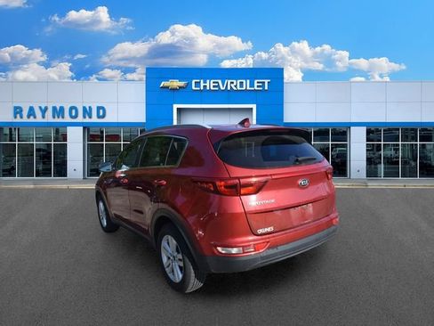 Used 2019 Kia Sportage LX AWD/4WD image 5