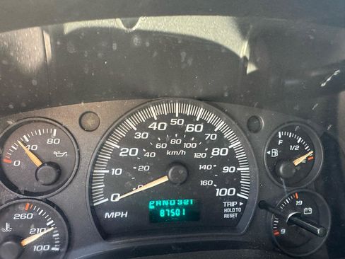 Used 2007 Chevrolet Express 1500 AWD Passenger w/ Power and Light Package image 15