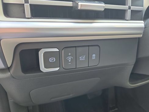 Used 2026 Hyundai Santa Fe SEL FWD image 27