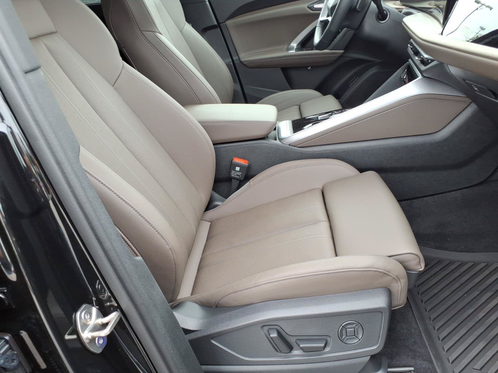 Certified 2025 Audi Q5 Premium Plus AWD/4WD image 23