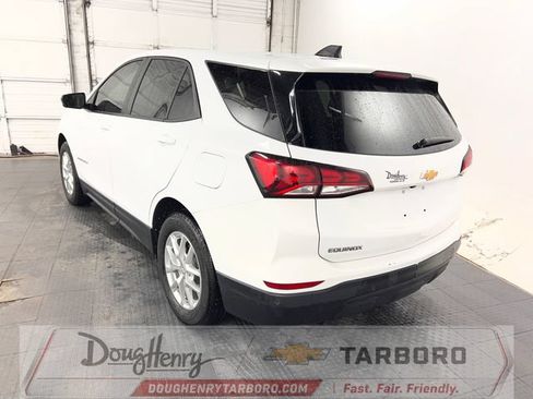 Used 2024 Chevrolet Equinox LS w/ LS Convenience Package FWD image 7