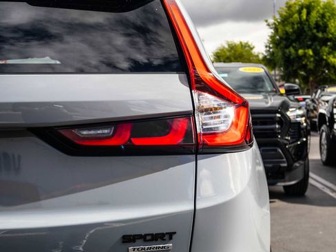 Used 2024 Honda CR-V Sport Touring image 11