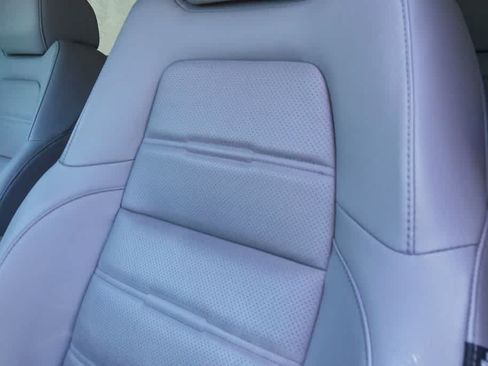 Used 2018 Honda CR-V Touring image 12