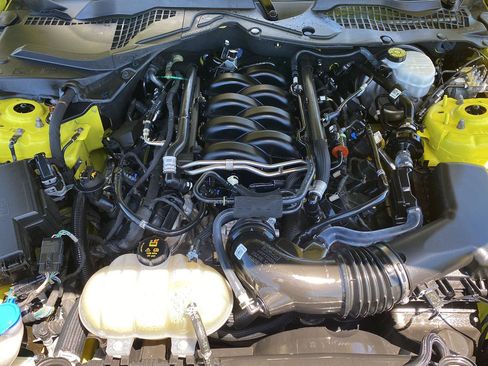 Used 2021 Ford Mustang GT w/ Equipment Group 301A RWD image 25