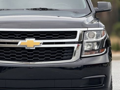 Used 2018 Chevrolet Tahoe LT image 14