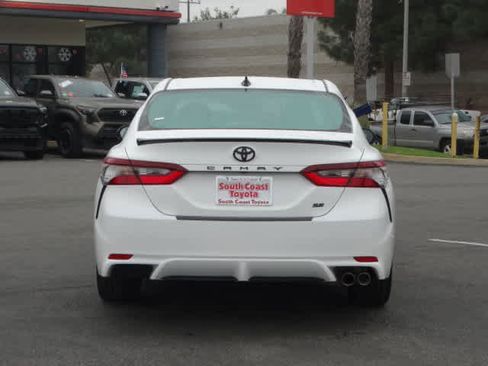 Certified 2023 Toyota Camry SE image 13