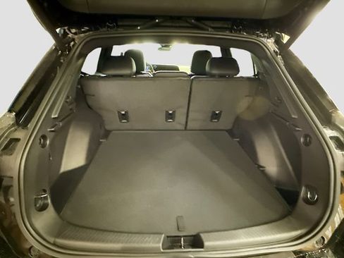 New 2026 Chevrolet Equinox EV LT image 26