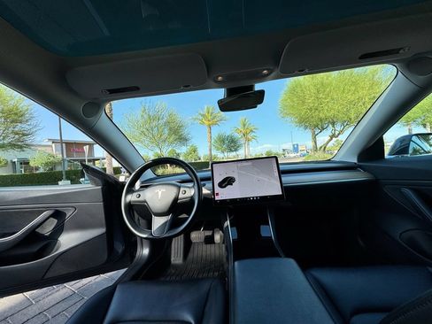 Used 2018 Tesla Model 3 Long Range AWD/4WD image 13