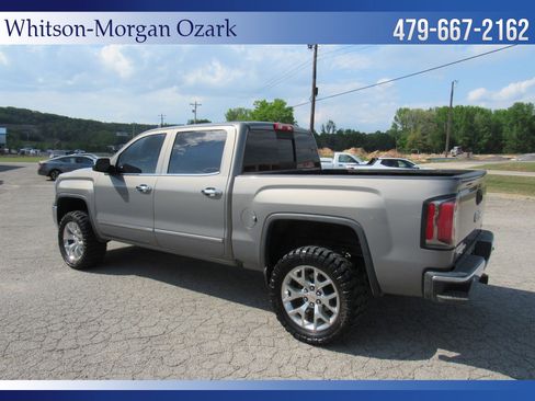 Used 2017 GMC Sierra 1500 SLT w/ SLT Premium Package image 9