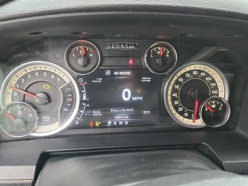 Used 2014 RAM 1500 Laramie w/ Convenience Group RWD image 8