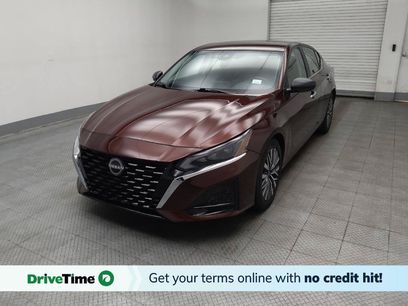 Used 2024 Nissan Altima 2.5 SV