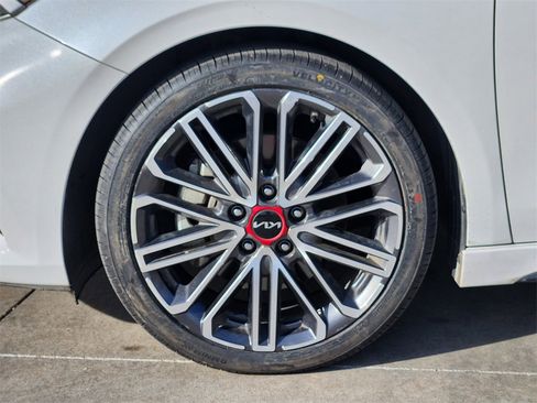 Certified 2023 Kia Forte GT w/ GT2 Package image 10
