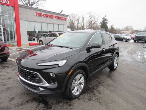 Used 2025 Buick Encore GX Preferred image 1