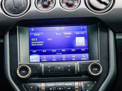 Used 2020 Ford Mustang Shelby GT500 w/ Technology Package image 17