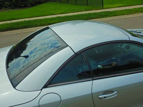 Used 2005 Mercedes-Benz SL 500 image 8