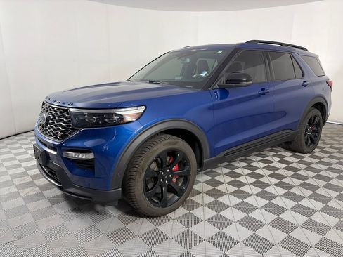 Used 2021 Ford Explorer ST w/ Equipment Group 401A AWD/4WD image 3