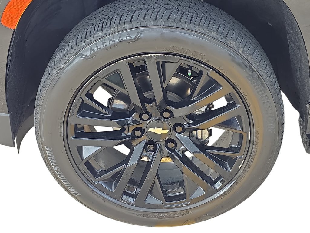 Used 2021 Chevrolet Suburban High Country RWD image 31