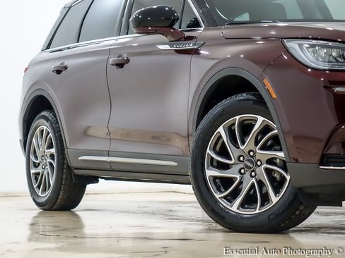 Used 2021 Lincoln Corsair AWD w/ Equipment Group 101A image 4